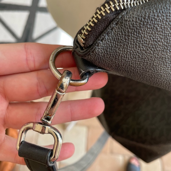 Michael Kors Handbag - Picture 8 of 16